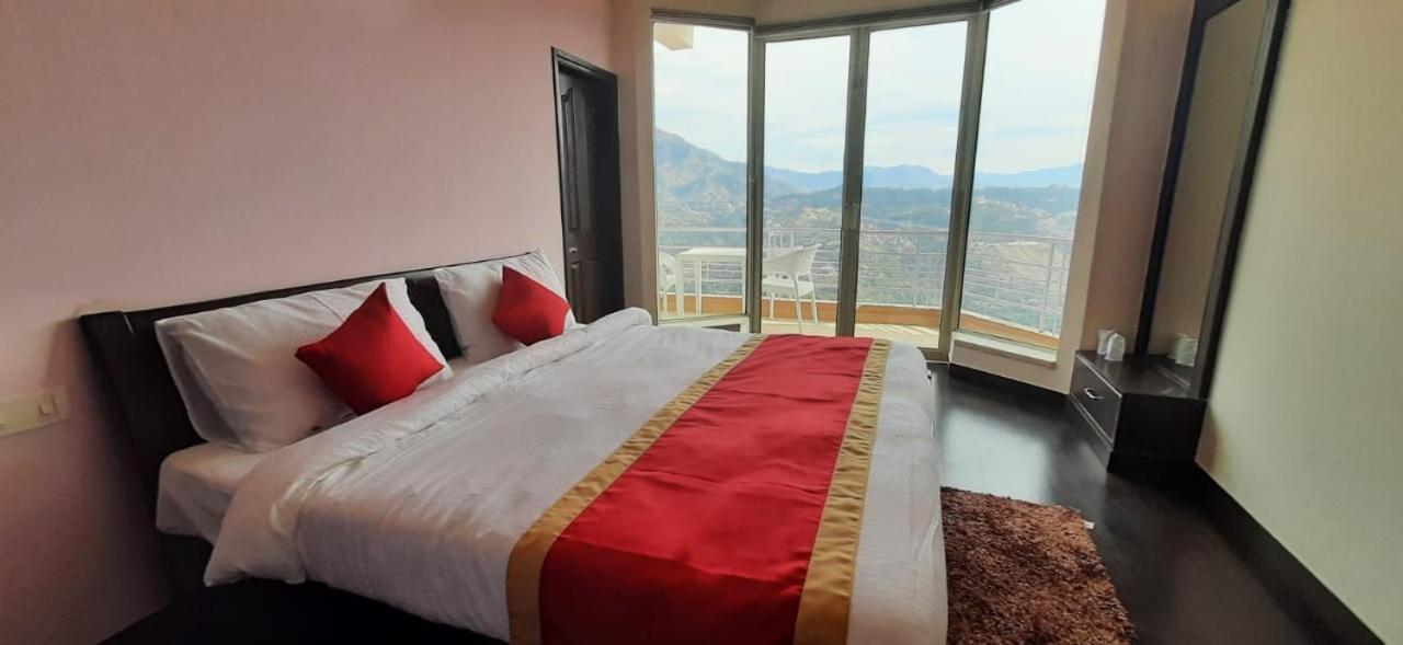 Amravati Resort Solan Dış mekan fotoğraf